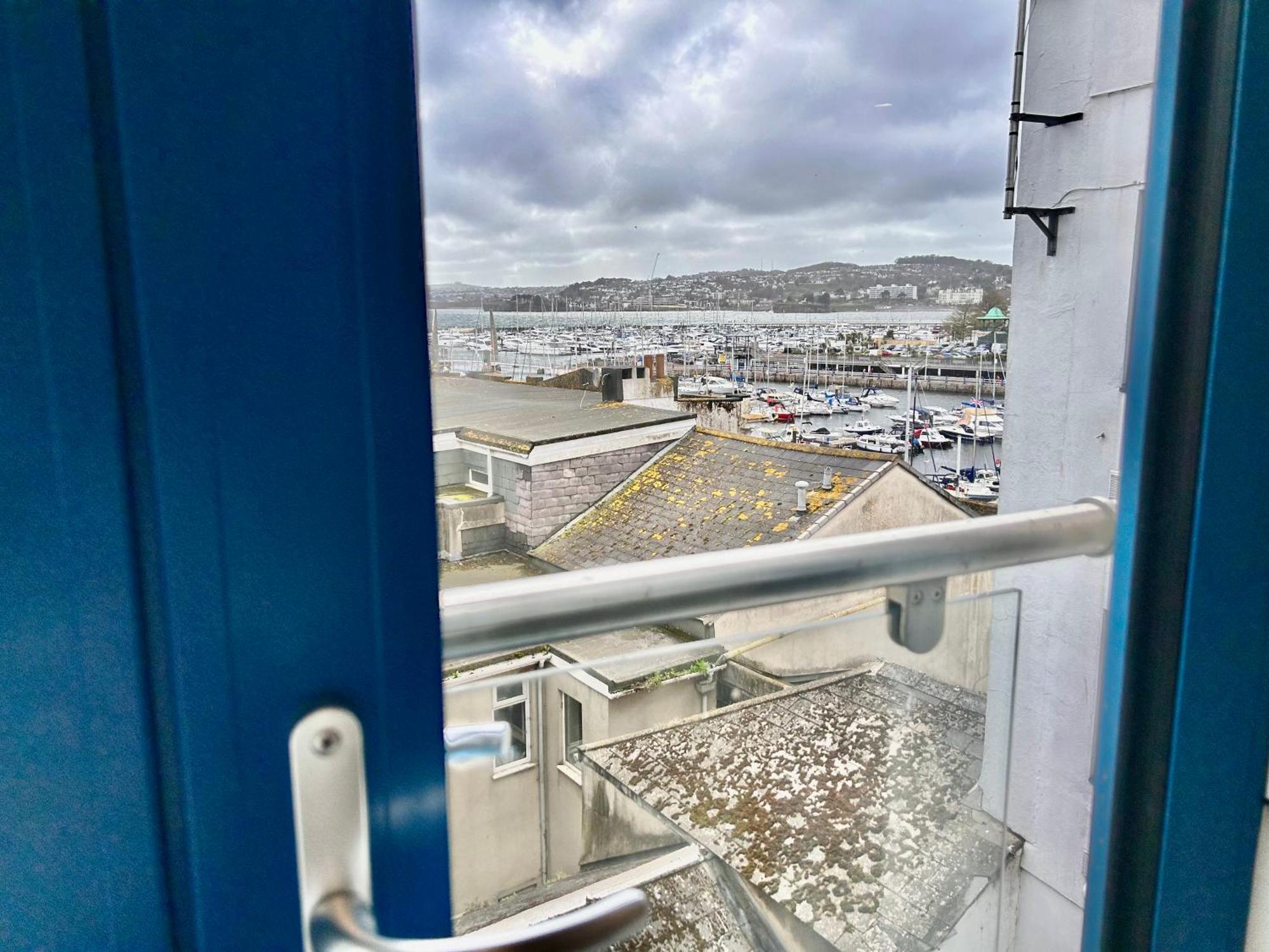 Sea Views - Harbour View, Torquay Central Location Exterior photo
